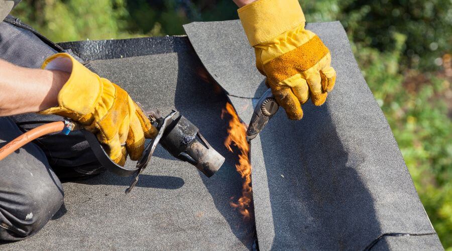 Professional flood damage restoration services in Garrochales, PR